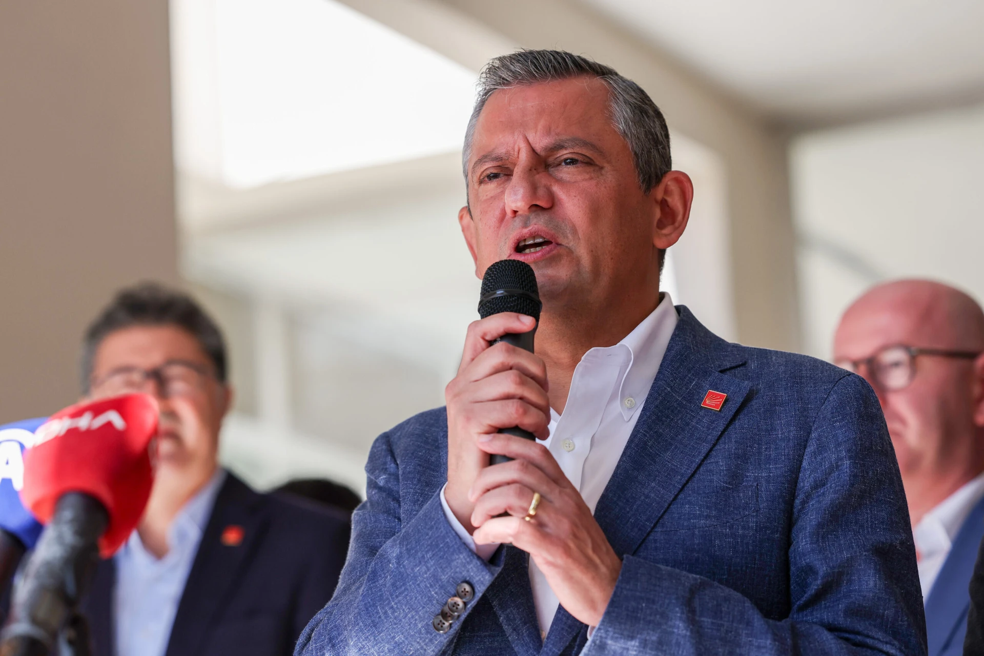 Özgür Özel ve Veli Ağbaba için dokunulmazlık fezlekesi Adalet Bakanlığı'na gönderildi