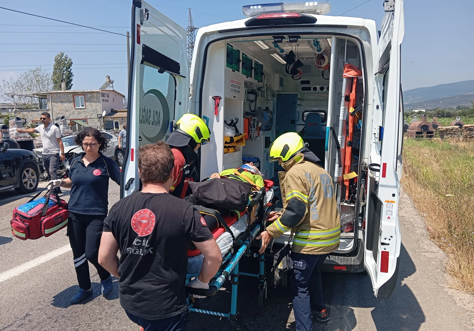 Erdek ’te Feci Kaza: 1 Ölü, 2 Yaralı