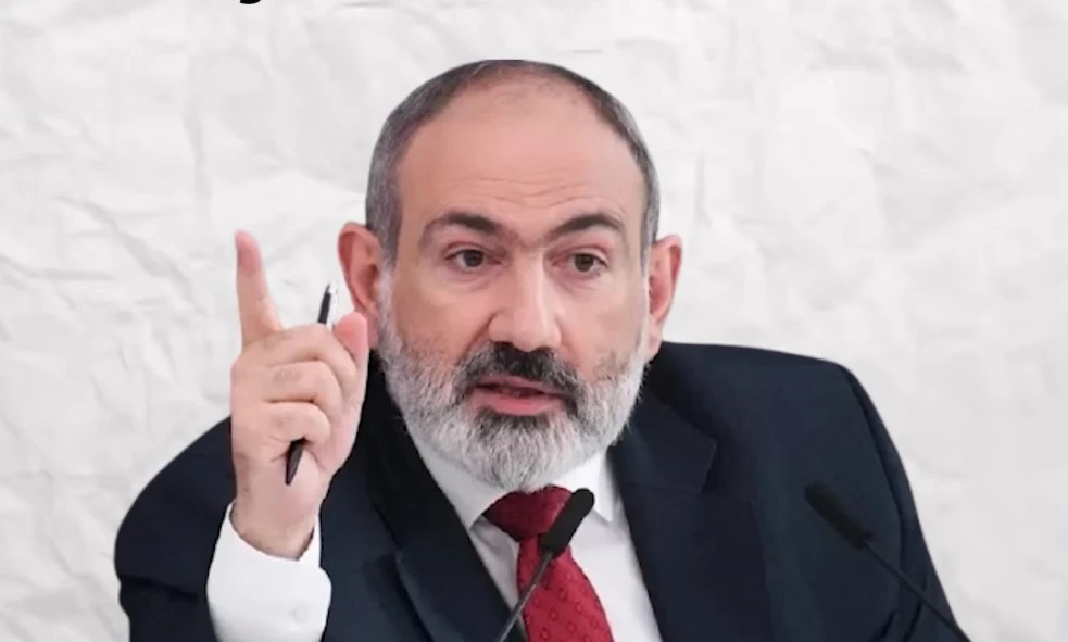 Paşinyan Hükümeti İstifa Etti