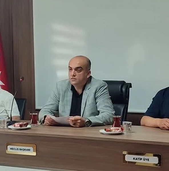 Seben Belediye Başkanı Uygar Oturakdaş CHP'den İstifa Etti