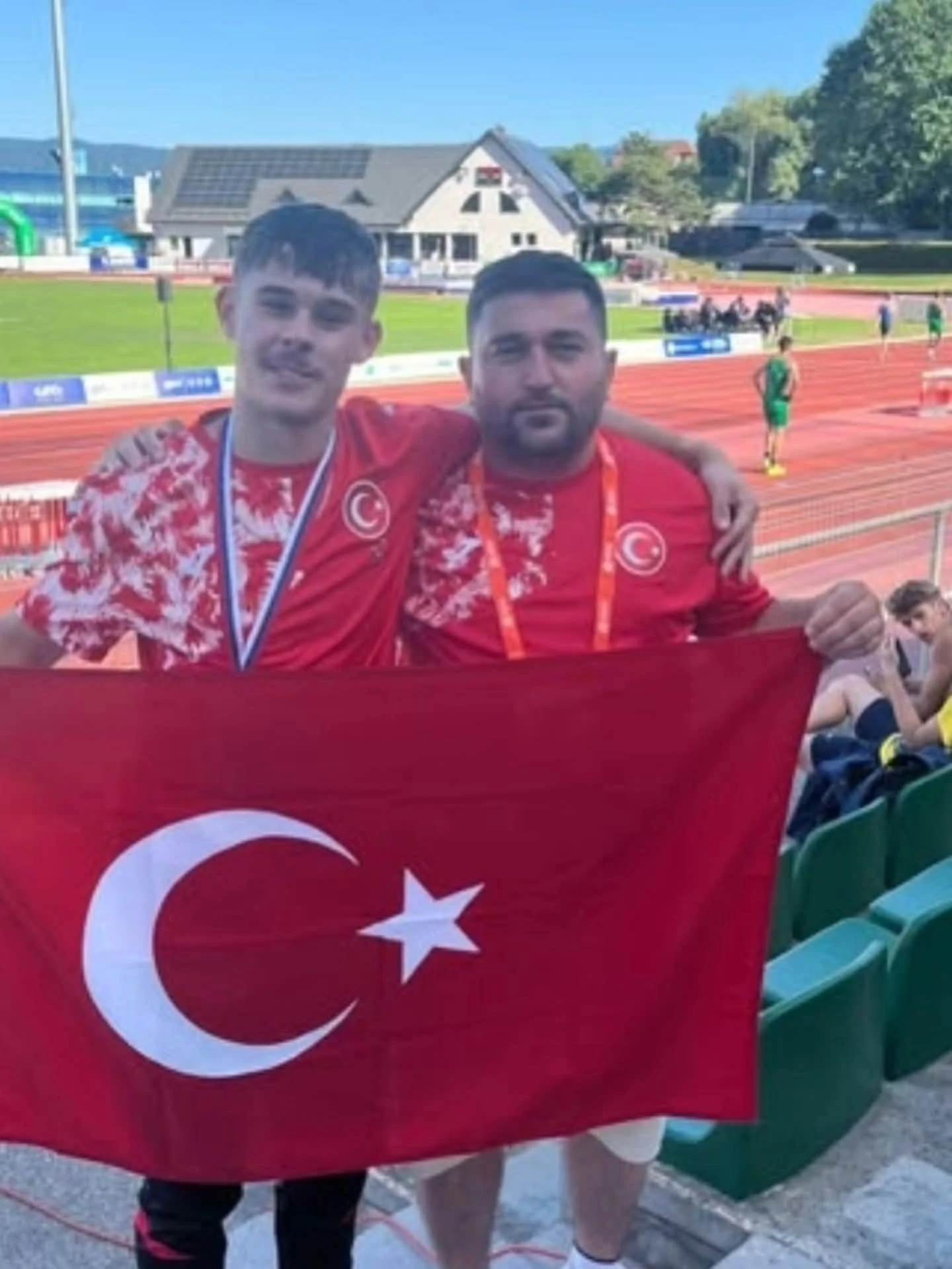 Susurluk 'lu Milli Sporcu Ceyhun Ali Gürgenci Balkan İkincisi Oldu