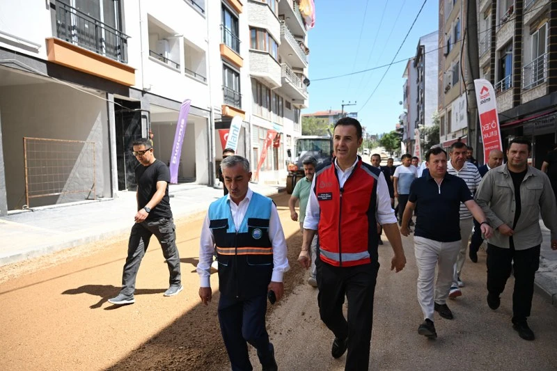 Manyas'a Altyapı ve Asfalt Yatırımı