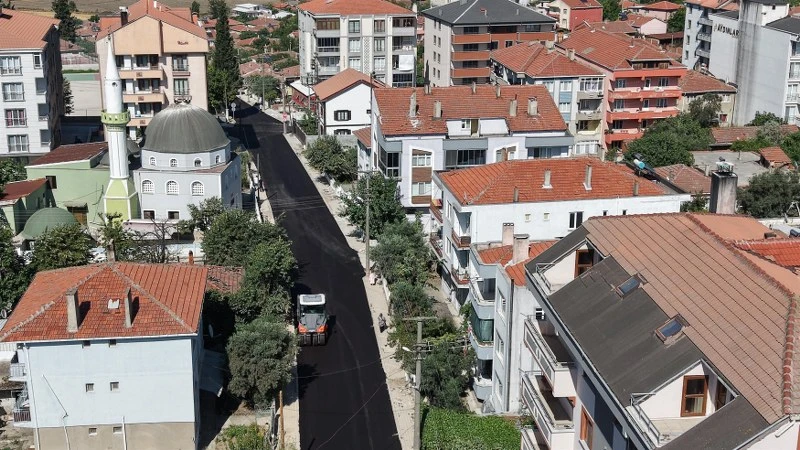 Manyas'a Altyapı ve Asfalt Yatırımı