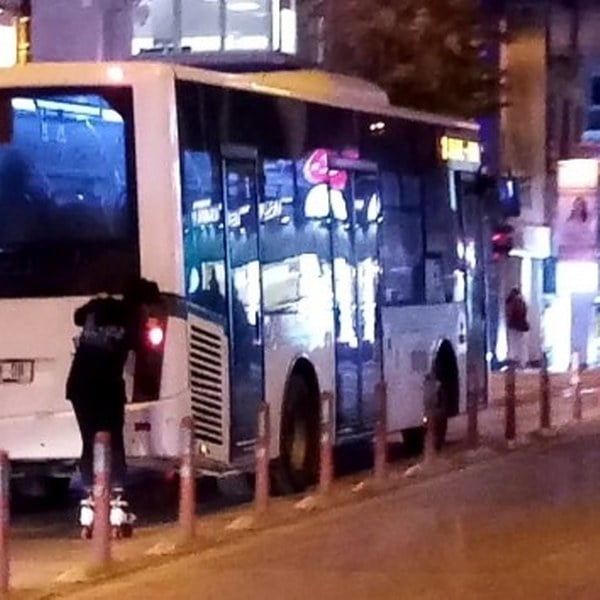 Bandırma Caddelerinde Tehlikeli Yolculuk