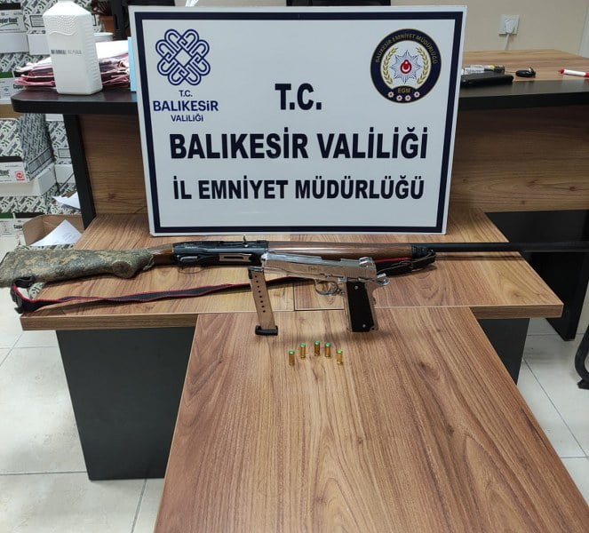Balıkesir'de ‘huzur’ Operasyonu 8 kişi Tutuklandı