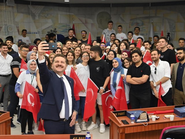 103’üncü yılda 103 gençle buluştu (1)