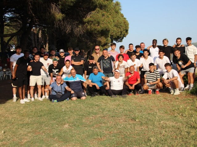 BANDIRMASPOR U19’A BARBEKÜ PARTİSİ (1)