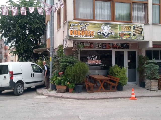 El Frenini Çekmeyi Unuttu, Ucuz Atlatıldı (1)