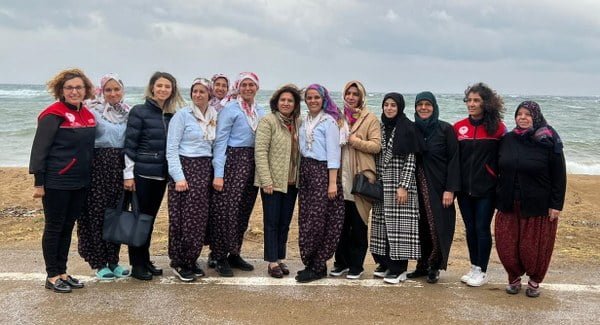 Kadınlar birlikte güçlü