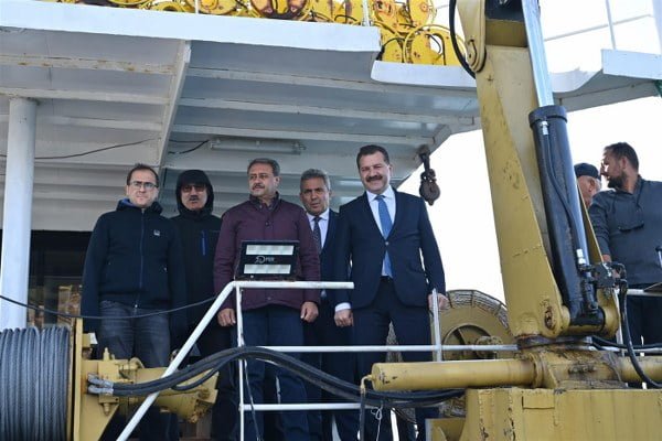 Su altında masalsı yolculuk başladı (2)_600x400