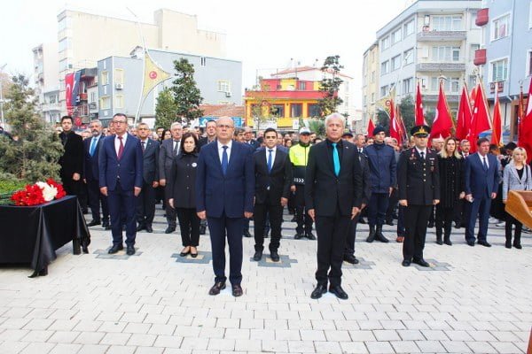 ATATÜRK ÖZLEMLE ANILDI
