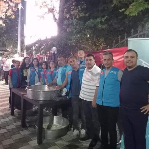 Gençlerin elinden tutuyoruz (2)_480x480