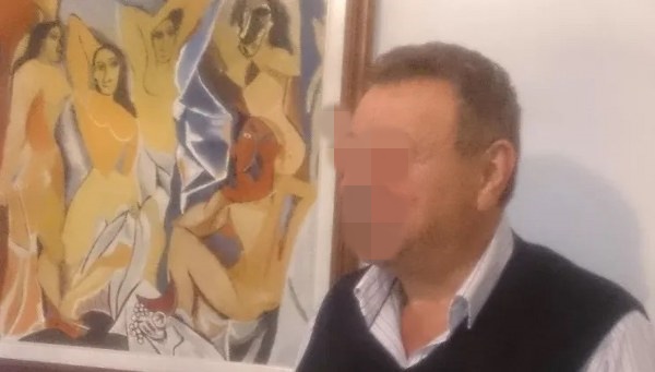 Usulsüz reçete ve rapor düzenlemekten tutuklanan doktor, adli kontrol şartıyla serbest kaldı.