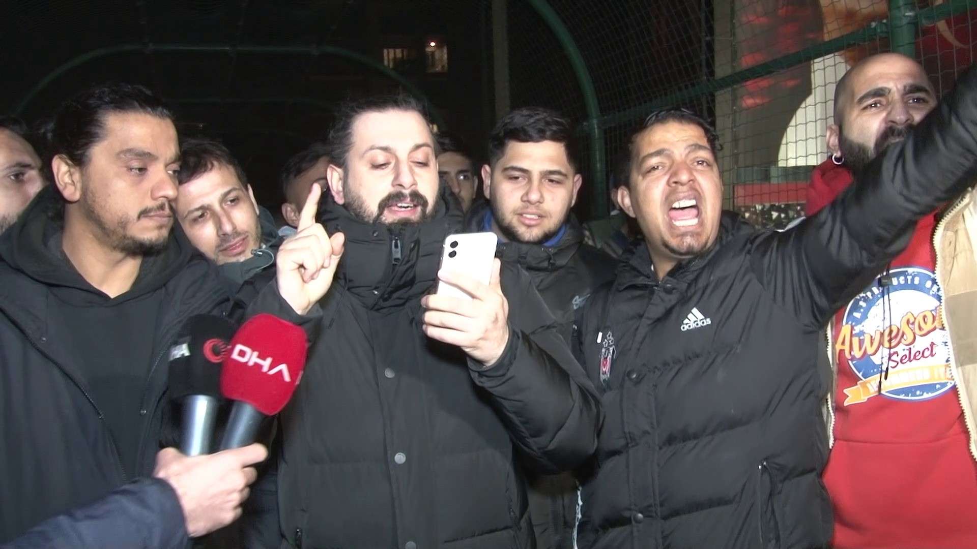 Bir grup Roman vatandaş, CHP