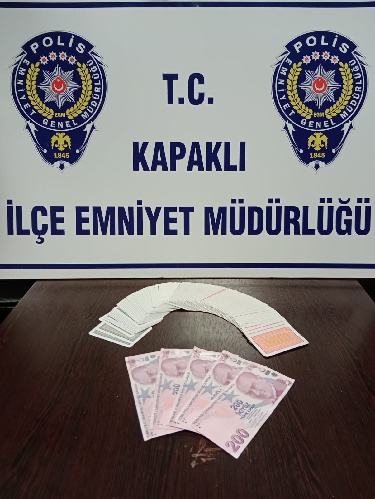 TEKİRDAĞ'DA KUMAR OYNANAN İŞLETMEYE BASKIN