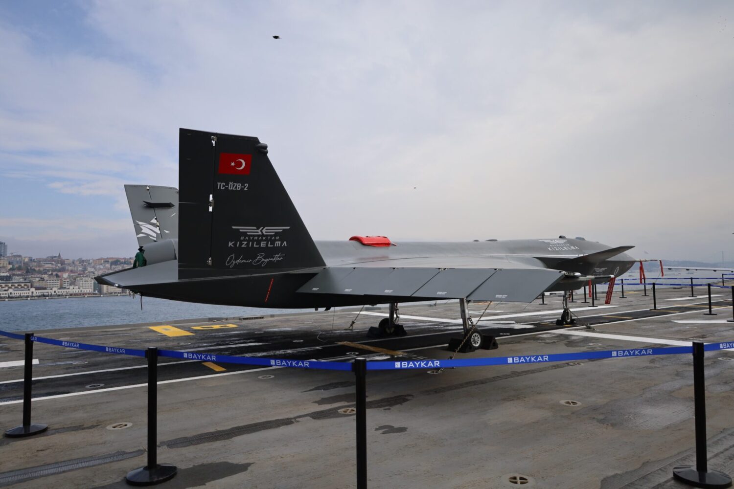 Dünyanın ilk silahlı insansız hava aracı (SİHA) gemisi ve Türkiye