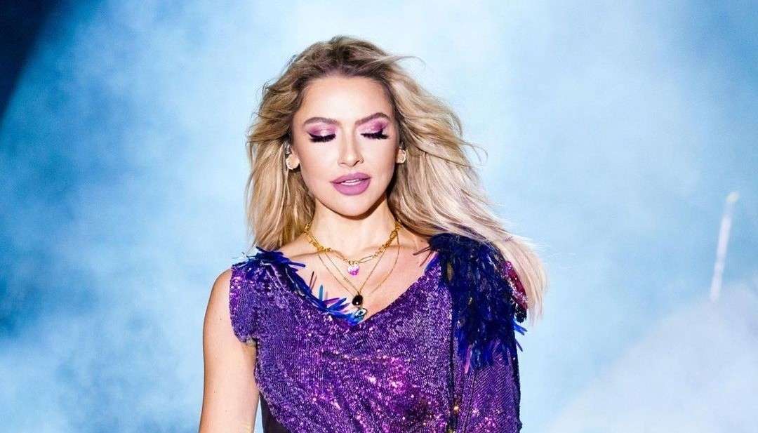 Hadise’nin mesajlarını ifşa ettiği iddia edilen gazeteci hakkında 9 yıla kadar hapis cezası talep edildi.