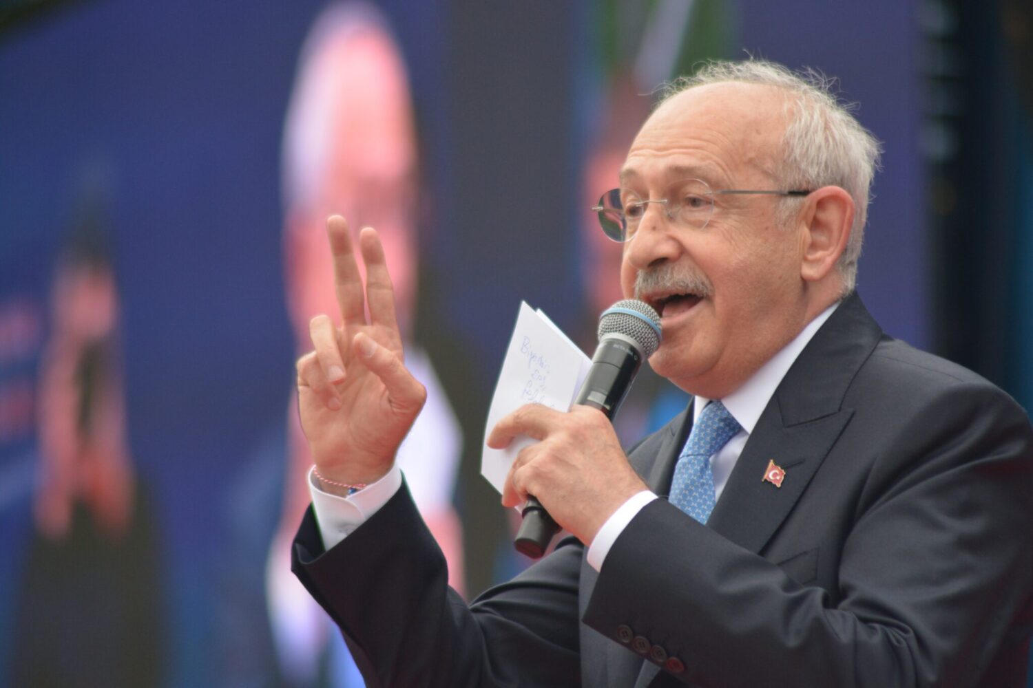 CHP Genel Başkanı ve Millet İttifakı Cumhurbaşkanı Adayı Kemal Kılıçdaroğlu bugün Balıkesir