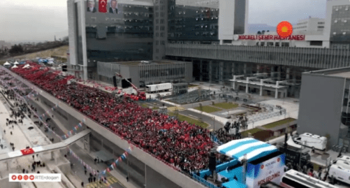 Kısa süre önce hasta kabulüne başlayan Kocaeli Şehir Hastanesi’nin bugün resmi açılışı Cumhurbaşkanı Recep Tayyip Erdoğan’ın katılımıyla gerçekleşti.