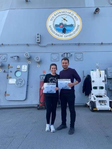Kahramanmaraş merkezli iki büyük deprem felaketi nedeniyle Susurluk’ta görev yapan Doktor Çelik çifti İskenderun-Payas bölgesinde aldıkları görevlerini yerine getirmelerinin ardından evlerine geri döndü.