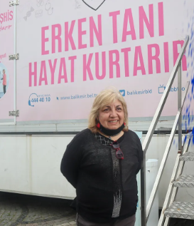 Kanser Erken Teşhis Tarama ve Eğitim Merkezi mobil aracı 15 gün boyunca Bandırma’ya ücretsiz hizmet sunacak. Doktor Jale Diker Algış, “Erken teşhis hayat kurtarır. Bu testler gerçekten çok önemli.” dedi.