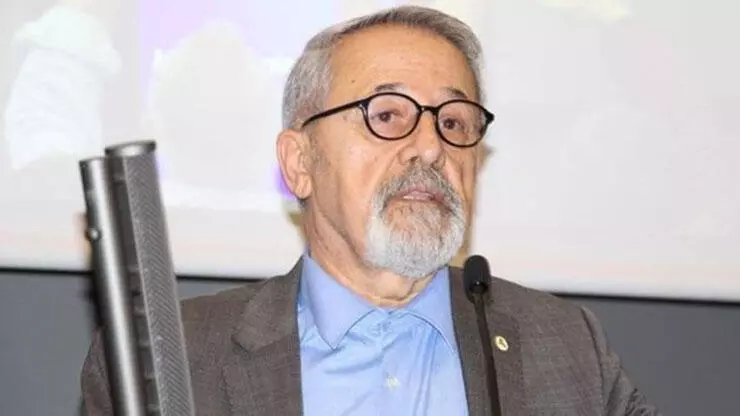 Konya'nın Kulu ilçesinde saat 02.14'te gerçekleşen 4,2 büyüklüğündeki deprem paniğe sebep oldu. Depremin ardından, yer bilimci Prof. Dr. Naci Görür açıklamalarda bulundu.