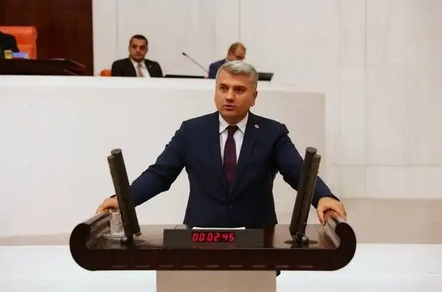 AK Parti Balıkesir Milletvekili Dr. Mustafa Canbey, “Uzun süredir her aşamasını takip ettiğimiz Edremit Devlet Hastanesinin ihalesi 8 Mayıs’ta yapıldı.