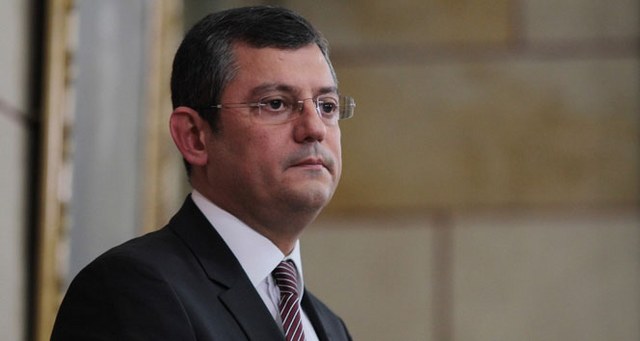 Cumhuriyet Halk Partisi (CHP) Grup Başkanı Özgür Özel, CHP Genel Başkanlığına aday olacağını açıkladı.