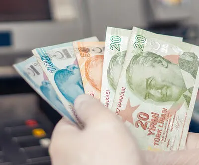 TÜİK, 5 aylık enflasyonu yüzde 15,26 olarak açıklamıştı. Son beş ay içerisinde, enflasyon hem emekli vatandaşları hem de asgari ücretli çalışanları olumsuz etkiledi. Asgari ücretin satın alma gücü, bu dönemde 6 bin 121 TL seviyesine geriledi. asgari