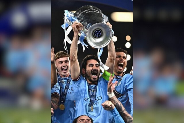 Manchester City forması giyen İlkay Gündoğan'ın geleceğiyle ilgili yeni bir açıklama yapıldı. Kulübün başkanı Haldun el-Mübarek, İlkay'ın Manchester City'deki günlerinin sona erdiğini ifade etti.
