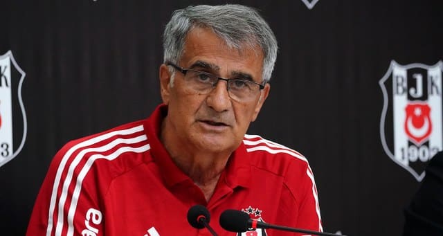 Beşiktaş Teknik Direktörü Şenol Güneş, iki oyuncu arasında tercih yapmak zorunda olduklarını belirterek, “Amartey’i tercih ettik. Hem Gana Milli Takımı’nda oynadı hem de gelmek istediğini söyledi” ifadelerini kullandı.