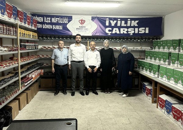 Balıkesir’in en genç Milletvekili Ali Taylan Öztaylan, göreve geldiği günden bu güne dur durak bilmeden çalışmalar yürütüyor. Öztaylan, TBMM