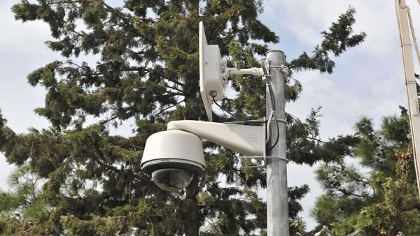 Balıkesir Büyükşehir Belediyesi, hem şehir sakinleri hem de şehri merak eden ancak orada yaşamayan vatandaşlar için Balıkesir'in çeşitli noktalarına şehir kameraları yerleştirme çalışmalarına başladı. Büyükşehir Belediyesi, şehir kameraları uygulamasını 8 noktada hayata geçirdi.