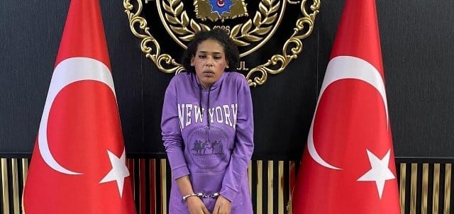 İstiklal Caddesi'nde meydana gelen bombalı terör saldırısına ilişkin aralarında bombayı bırakan Ahlam Albashır’in de bulunduğu 36 sanığın yargılanmasına devam edildi. Geçen celse savunma yapmayan Albashır ilk kez savunma yaparak, "Bombayı görünce polisi aradım ama Türkçe bilmiyordum. Bombayı Suriye'den getirdiğimizi söylemiştim ancak böyle bir şey olmadı" ifadelerini kullandı.