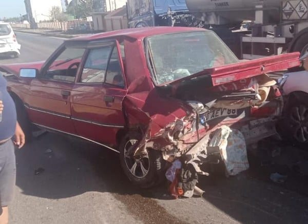 Balıkesir'in Bandırma ilçesinde zincirleme trafik kazası meydana geldi.