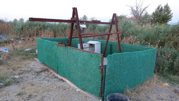Balıkesir Büyükşehir Belediyesi'ne bağlı Balıkesir Su ve Kanalizasyon İdaresi Genel Müdürlüğü (BASKİ) iştiraki, Ovaköy'de bulunan istasyonlarında rutin kontrol ve temizlik işlemleri sırasında kuyuya inen 2 personel, zehirlenerek yaşamını yitirdi.