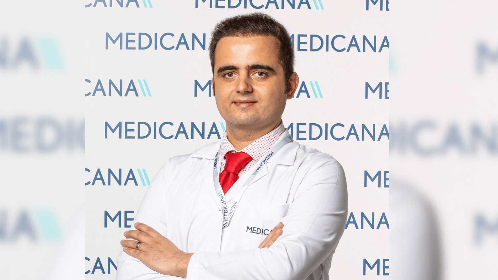 Dermatoloji Uzmanı Dr. Oğuz Küçükçakır, güneşin zararlı etkilerine karşı alınacak tedbirleri anlattı, "Hiçbir güneş kremi yüzde 100 koruyamayacağı için özellikle 10.00-16.00 sa