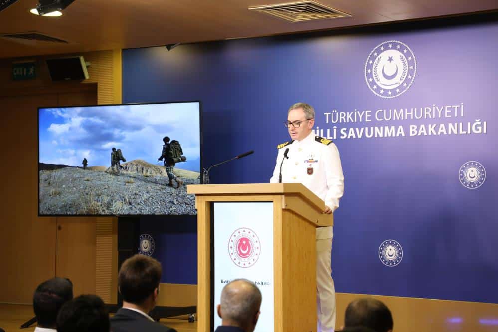 Milli Savunma Bakanlığı, yıl başından bu yana 44’ü son bir haftada olmak üzere 892 teröristin etkisiz hale getirildiğini açıkladı.