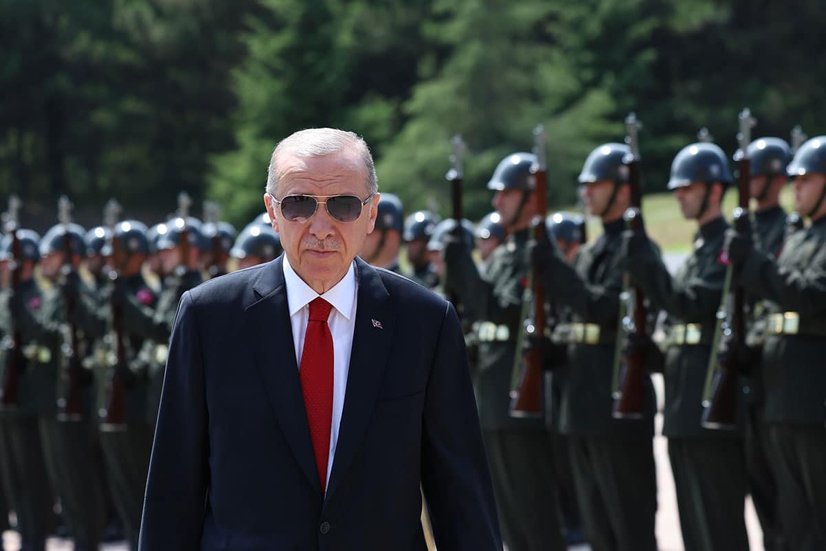 Cumhurbaşkanı Erdoğan İsveç’in NATO'ya üyelik sürecine ilişkin; "Terör örgütleri ile arasına mesafe koymayan bir devlet NATO’ya nasıl katkı yapabilir" dedi. ERDOĞAN'IN MAAŞI