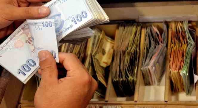 Türkiye Cumhuriyet Merkez Bankası (TCMB)'nın yayımladığı 2023 yılı Haziran ayı parasal gelişmeler raporuna göre geniş para arzı M3, Haziran ayında yıllık yüzde 70,5 büyüdü.