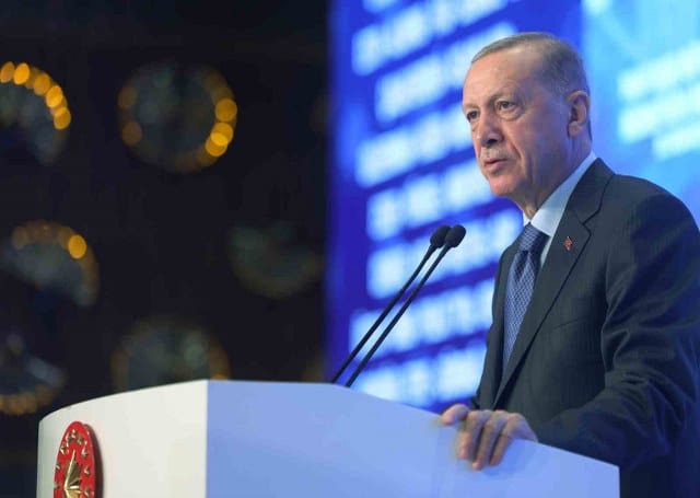 Cumhurbaşkanı Recep Tayyip Erdoğan, G20 Liderler Zirvesi için Hindistan’a gitti.