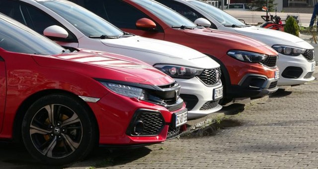 Hazine ve Maliye Bakanlığı, 31 Ağustos'a kadar ödenmesi gereken ek motorlu taşıtlar vergisinin ödeme süresini 6 Eylül'e kadar uzatma kararı aldı.