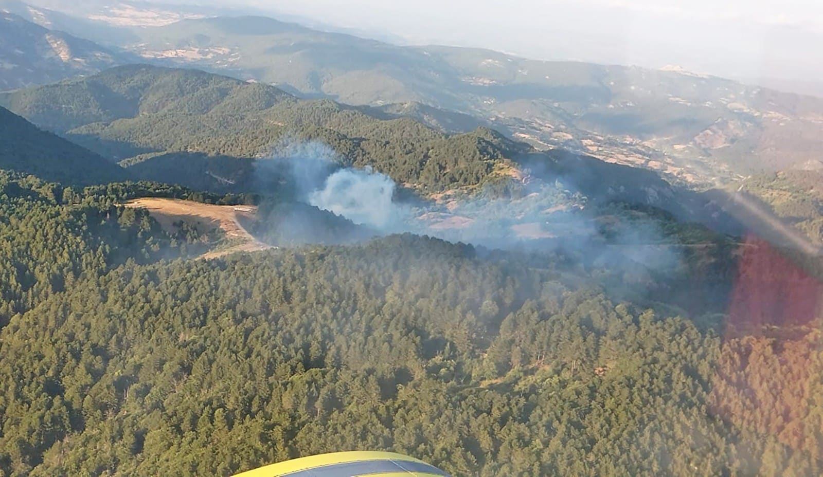 Balıkesir İvrindi'de çıkan orman yangını kısa sürede kontrol altına alındı.