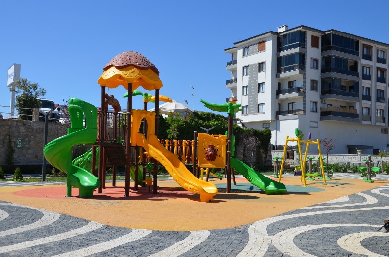 Balıkesir’in Gömeç ilçesi Kemalpaşa Mahallesi'nde bin 475 metrekare alana inşa edilen Aşık Veysel Parkı bitti.
