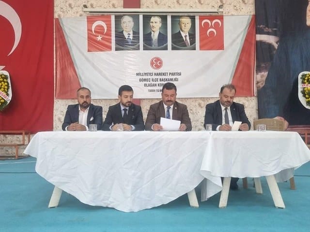 Balıkesir’in Gömeç ilçesinde, Milliyetçi Hareket Partisi İlçe Başkanlığı, 14. Olağan Genel Kurul toplantısı gerçekleştirildi. Toplantı sonucunda, mevcut İlçe Başkanı Muammer Birdar liderliğindeki ekip, yola devam etme kararı aldı.