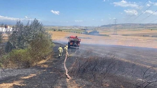 Bandırma ilçesine bağlı kırsal doğruca mahallesinde çıkan yangına itfaiye ekipleri tarafından müdahale edildi. Kontrol altına alınan yangın söndürüldü.