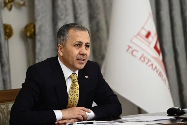 İçişleri Bakanı Ali Yerlikaya, Emniyet Genel Müdürlüğü bünyesindeki başkanlık ve daire başkanlıklarına ilişkin yeni atamaları kişisel sosyal medya hesabı üzerinden kamuoyuyla paylaştı.