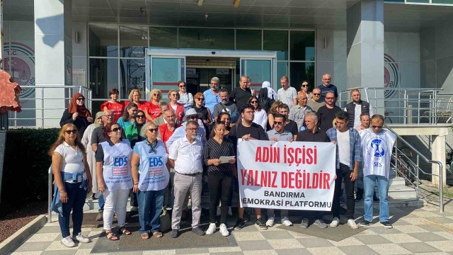 Balıkesir’in Gönen ilçesinde yaklaşık 2 buçuk yıl önce, sendikaya üye oldukları gerekçesiyle işten çıkartılan 57 kadın işçinin hukuk mücadelesi sürüyor.