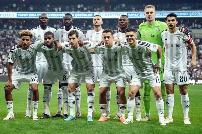 UEFA Avrupa Konferans Ligi'nde D Grubu'nda mücadele edecek Beşiktaş'ın fikstürü belli oldu. Siyah-beyazlılar ilk maçta deplasmanda Club Brugge ile karşı karşıya gelecek.