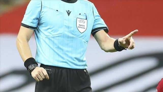 Trendyol Süper Lig’in 6. haftasında hakem Kadir Sağlam’ın yöneteceği RAMS Başakşehir-Galatasaray karşılaşmasında Mustafa Öğretmenoğlu görev yapacak.